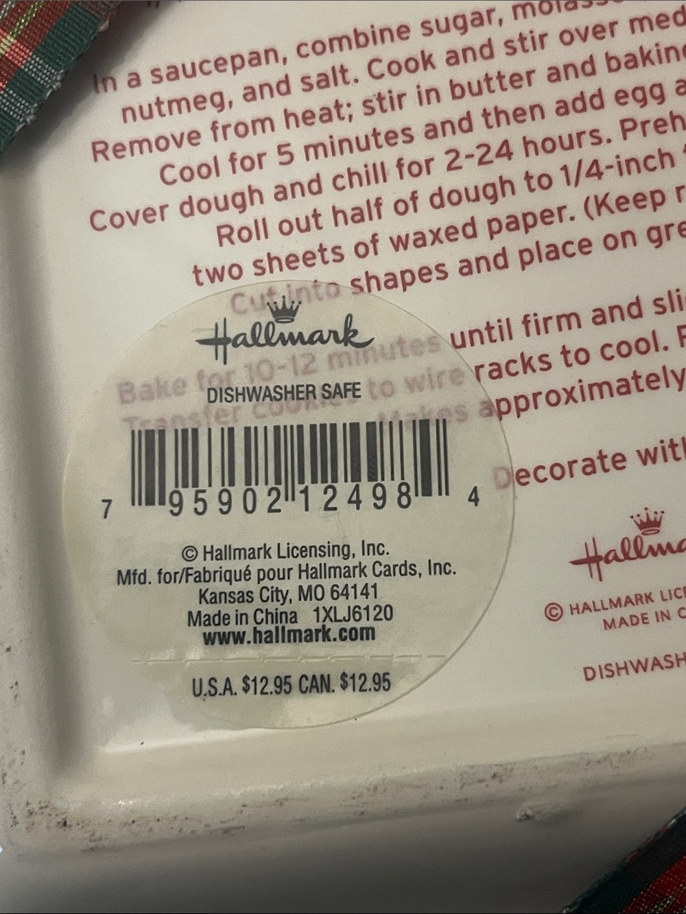 Hallmark Gingerbread Man Cookie Plate w/ Recipe & Ornament - Picture 3 of 4